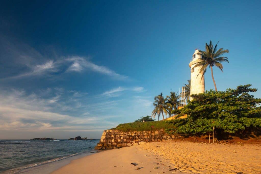 Light-house-Sri-Lanka-beach
